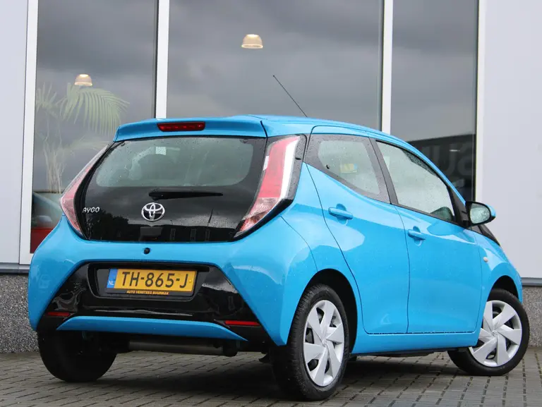 Toyota Aygo 1.0 VVT-i x-nav Achteruitrijcamera, Navigatie, Airco, Bluetooth afbeelding 14