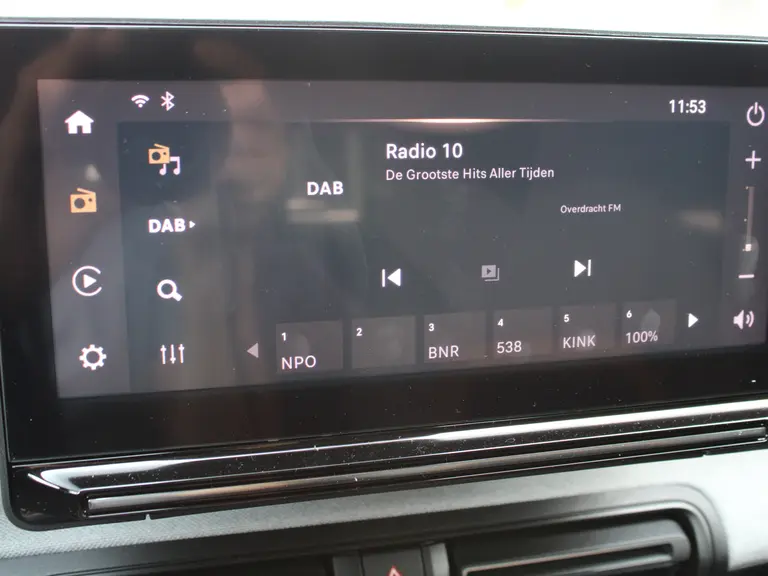 Citroën C3 Aircross Plus 1.2 Turbo 100pk Achteruitrijcamera, Climate Control, Cruise Control, Apple Car Play, Android Auto Navigatie afbeelding 19