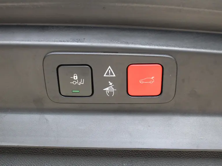 Peugeot 5008 1.2 PureTech 130PK Blue Lease GT-Line Trekhaak, Elektrische achterklep en Navigatie afbeelding 13