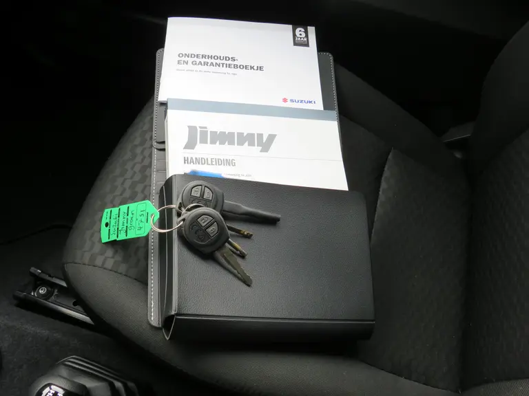 Suzuki Jimny 1.5 Allgrip Pro Bull-Bar, Terreinbanden met LM-Velgen, Dakrek met Trap, Origineel NL afbeelding 31