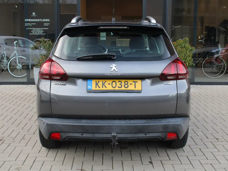 Peugeot 2008 1.2 PureTech Active 110PK Climate Control, Trekhaak, Navigatie afbeelding 8