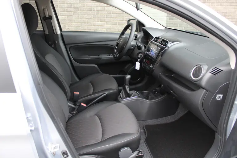 Mitsubishi Space Star 1.2 Dynamic Cruise/Climate control, Camera, Apple Carplay/Android auto, 14" LM velgen afbeelding 25