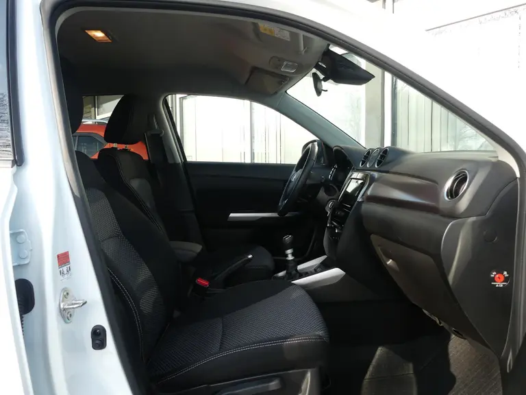 Suzuki Vitara 1.4 Boosterjet Select Smart Hybrid Cruise Control,  Apple Carpl/ Andr Auto, Achtruitrij cam. afbeelding 8