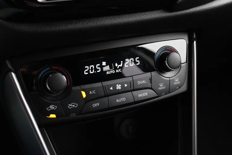 Suzuki S-Cross 1.5 Hybrid Style Adaptieve Cruise Control, Navigatie, Parkeersensoren Voor en Achter, Dodehoek Detectie afbeelding 20