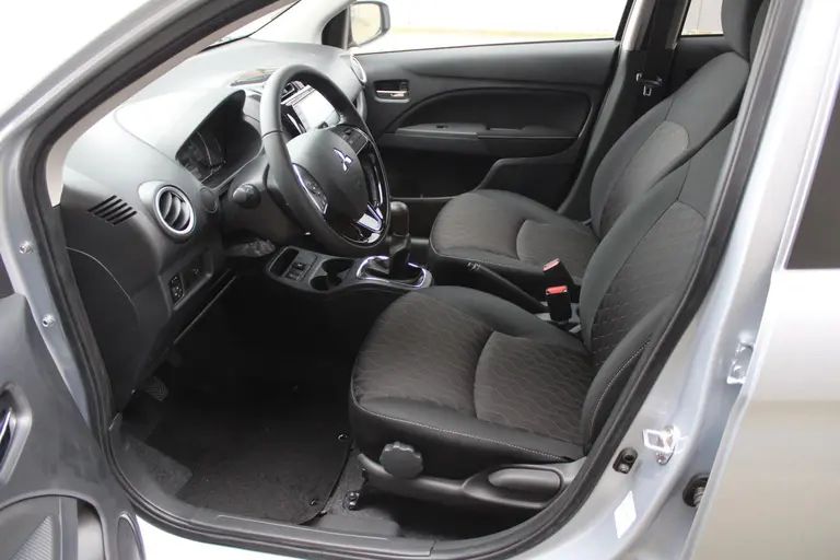 Mitsubishi Space Star 1.2 Dynamic Cruise/Climate control, Camera, Apple Carplay/Android auto, 14" LM velgen afbeelding 9