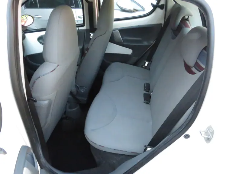 Citroën C1 1.0-12V Ambiance, Automaat, met Parkeersensoren! Dakspoiler LM-Velgen en nieuwe Koppeling! afbeelding 10