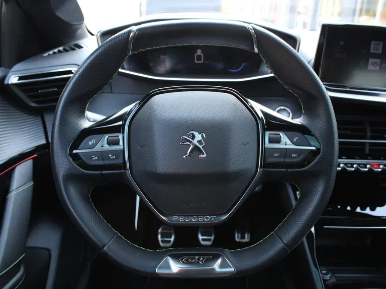 Peugeot 208 1.2 PureTech GT 100PK Navigatie, Panoramadak, Keyless start, Achteruitrijcamera, Apple CarPlay-Android Auto, Parkeersensoren voor & achter afbeelding 21