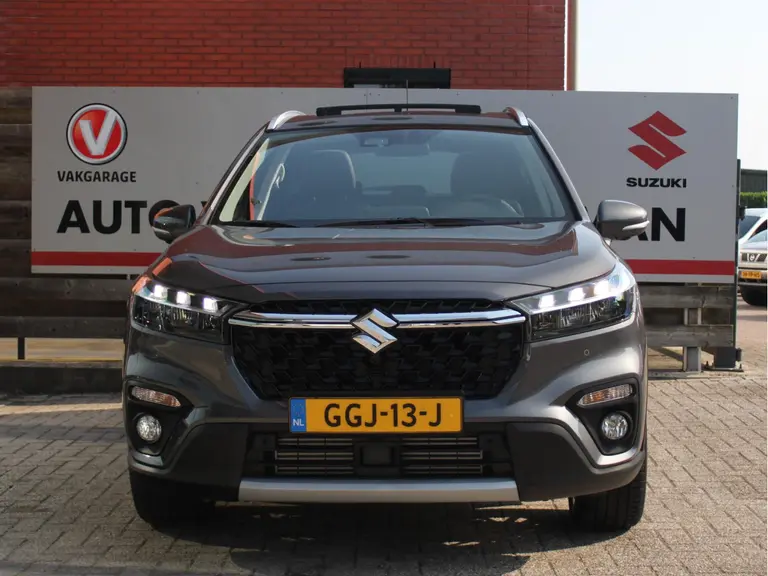 Suzuki S-Cross 1.4 Boosterjet Style Smart Hybrid 6 Jaar Garantie! Elektrisch Panoramadak, 360° Camera, Navigatie, Parkeersensoren Voor en Achter, All-Season Banden afbeelding 9