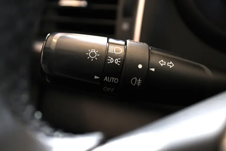 Suzuki S-Cross 1.0 Boosterjet Exclusive Achteruitrijcamera, Navigatie, Cruise Control, Voorstoelen Verwarmd, Regensensor afbeelding 29