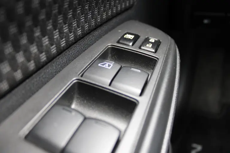 Nissan Note 1.2 Black Edition, All-Seasons, Hoge instap, Navigatie en Cruise Control! afbeelding 20