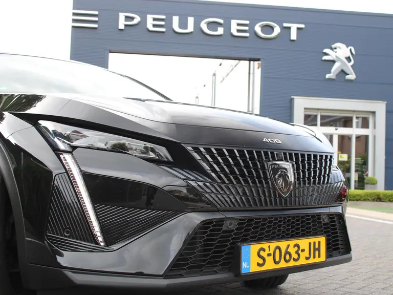 Peugeot 408 GT 1.2 PureTech 130PK EAT8 Automaat Navigatie, Rondomzichtcamera, Stoelverwarmig, Massage, Stuurverwarming, Panoramadak, Trekhaak afbeelding 3