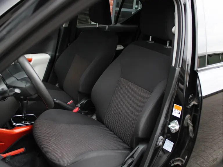 Suzuki Ignis 1.2 Select 90PK Automaat Trekhaak, Carplay/Android Auto, Achteruitrijcamera, Stoelverwarming Voor, Airco afbeelding 7