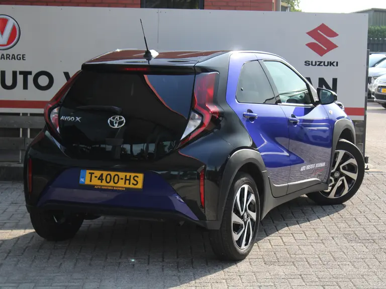 Toyota Aygo X 1.0 VVT-i S-CVT Automaat Pulse Carplay/Android Auto, Cruise/Climate Control, Bluetooth, Achteruitrijcamera afbeelding 3