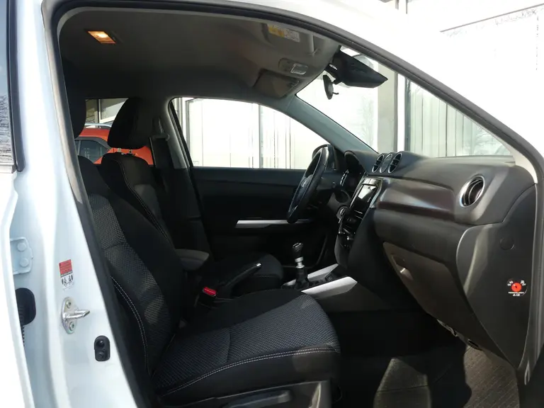 Suzuki Vitara 1.4 Boosterjet Select Smart Hybrid Cruise Control,  Apple Carpl/ Andr Auto, Achtruitrij cam. afbeelding 8