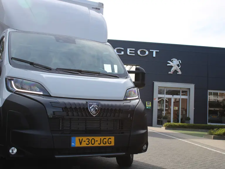 Peugeot Boxer 2.2 BlueHDi 140PK L4 3.5t Citybox Bakwagen/Laadbak/Citybox Navigatie, LED Koplampen, Laadklep, Draadloze Telefoonlader afbeelding 3