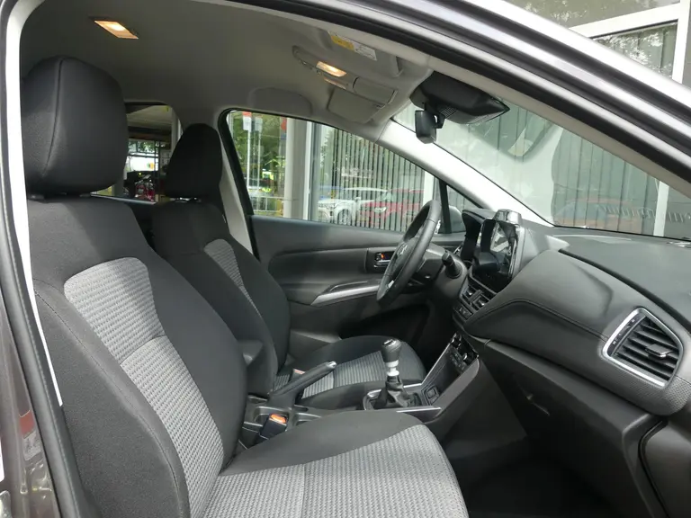 Suzuki S-Cross 1.4 Boosterjet Select Smart Hybrid afbeelding 8