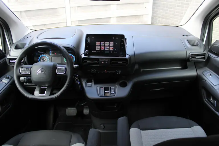 Citroën E-Berlingo Feel 50 kWh Airco, Cruise controle, Apple carplay/Android auto, Schuifdeur L+R, Camera, Bluetooth, afbeelding 24