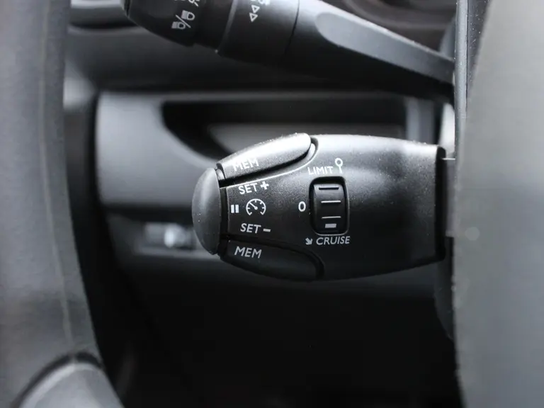 Peugeot Expert 2.0 BlueHDI 145PK S&S L2 Trekhaak, Navigatie, Achteruitrijcamera, Cruise Control, Airco afbeelding 19