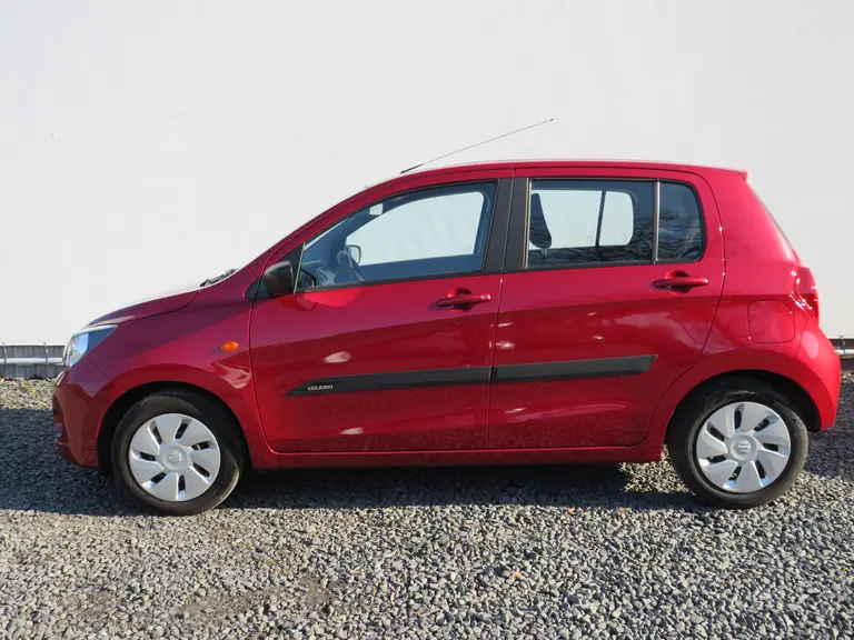Suzuki Celerio 1.0 Comfort, 1e Eig. Parkeersensoren, Navigatie en Dealer onderhouden afbeelding 2