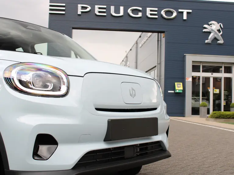 Leapmotor T03 Design 37.3 kWh Navigatie, Camera achter, Parkeerhulp achter, Audio, Keyless Start, Lichtmetalen velgen afbeelding 3