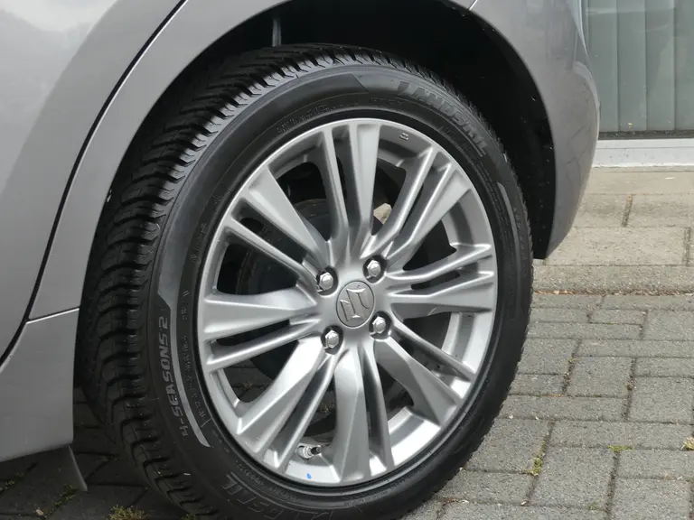 Suzuki Baleno 1.2 Exclusive All seasen banden, Dealer o.h., Airco, Stoelverwarming, afbeelding 23
