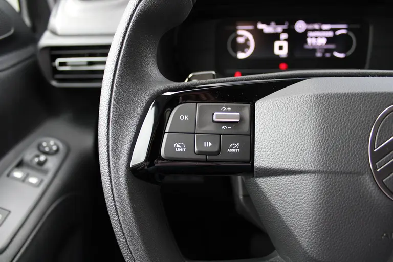Citroën Berlingo 1.5 BlueHDi 130PK EAT8 Automaat L1 Achteruitrijcamera, Keyless Entry & Start, Parkeersensoren Achter, Aple Carplay, Android Auto afbeelding 12