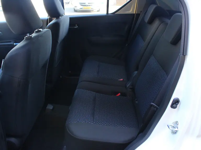 Suzuki Ignis 1.2 Smart Hybrid Style Cruise en Climate Control, Navigatie, Keyless Go, Carplay/Android Auto afbeelding 36