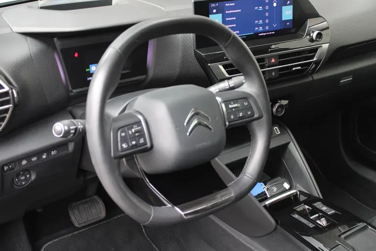 Citroën Ë-C4 Shine 50 kWh Automaat, Navigatie, Airco, Applecarpl./Andr. Auto, achteruitrijcamera afbeelding 33