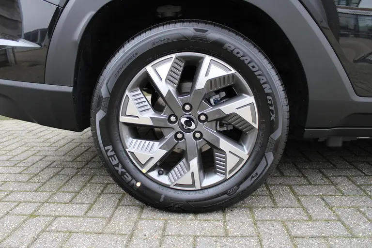 KGM Torres EVX Platinum 73.4 kWh 207pk, Space Black, Warmtepomp, 18"inch LM velgen 7 jaar garantie! € 792,- private lease afbeelding 36