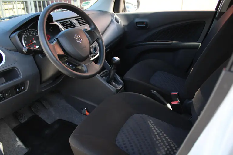 Suzuki Celerio 1.0 Exclusive Bluetooth, Airco, Lichtmetalen Velgen, Elektrische Ramen Voor en Achter afbeelding 14