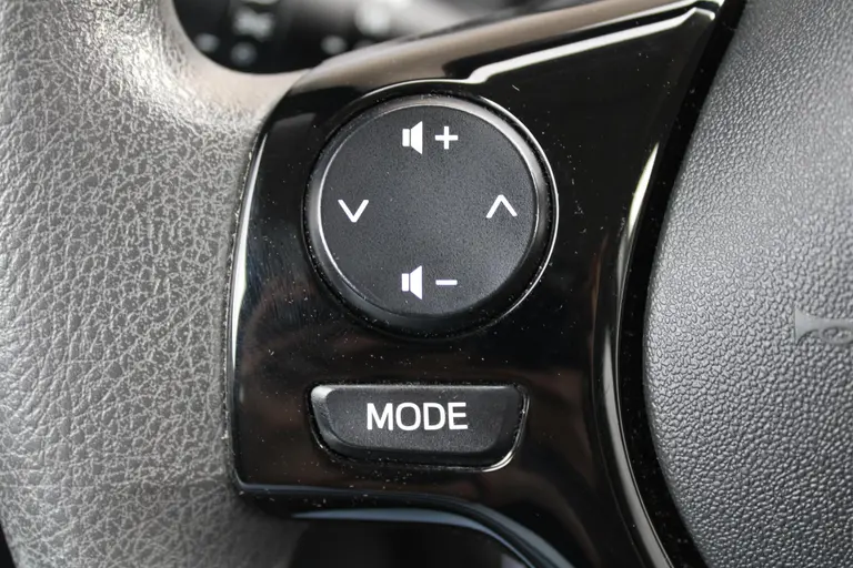 Peugeot 108 1.0 e-VTi Active 5-deurs airco, elektrische bediende ramen voor, bluetooth handsfree afbeelding 14