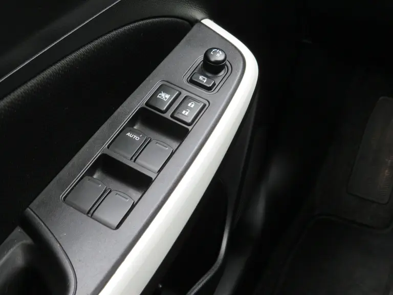 Suzuki Swift 1.2 Stijl Smart Hybrid, Style, Camera, Navigatie, Keyless, Cruise en Climate Control afbeelding 26