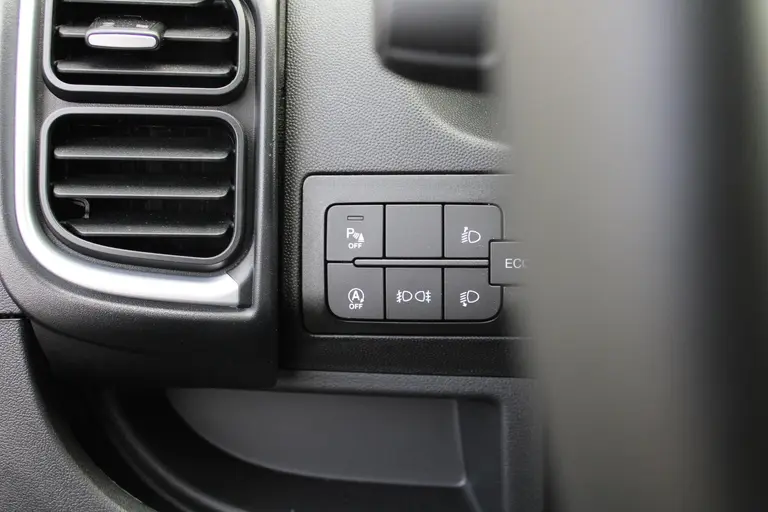 Citroën Jumper 2.2 BlueHDi 120 S&S L2H1 3.0t Airco, Achteruitrijcamera, Cruise Control, Trekhaak afbeelding 14