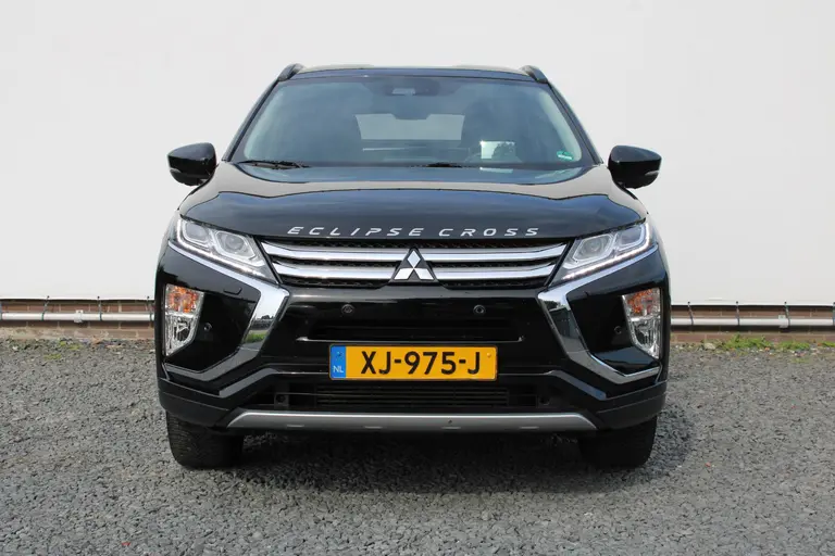 Mitsubishi Eclipse Cross 1.5 DI-T First Edition , Trekhaak, All-Seasons en maar 53000 km! afbeelding 6