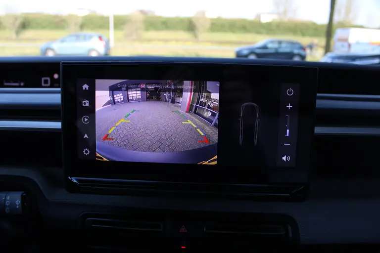 Citroën C3 1.2 Turbo Max Cruise/Climate control, Apple carplay/Android auto, 17" LM velgen, Camera, PDC achter, afbeelding 18