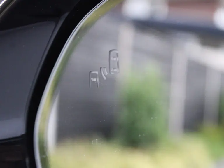 Leapmotor C10 REEV Design 28.4 kWh Camera systeem rondom, Stoelverwarming/koeling, Panoramadak, Navigatie afbeelding 44