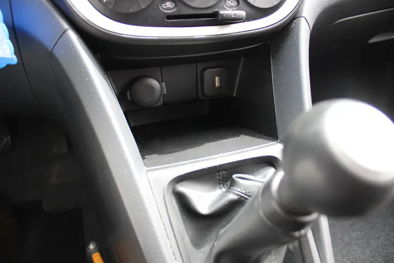 Suzuki Celerio 1.0 Exclusive , 2e Eig. Dealer ondehouden! afbeelding 17