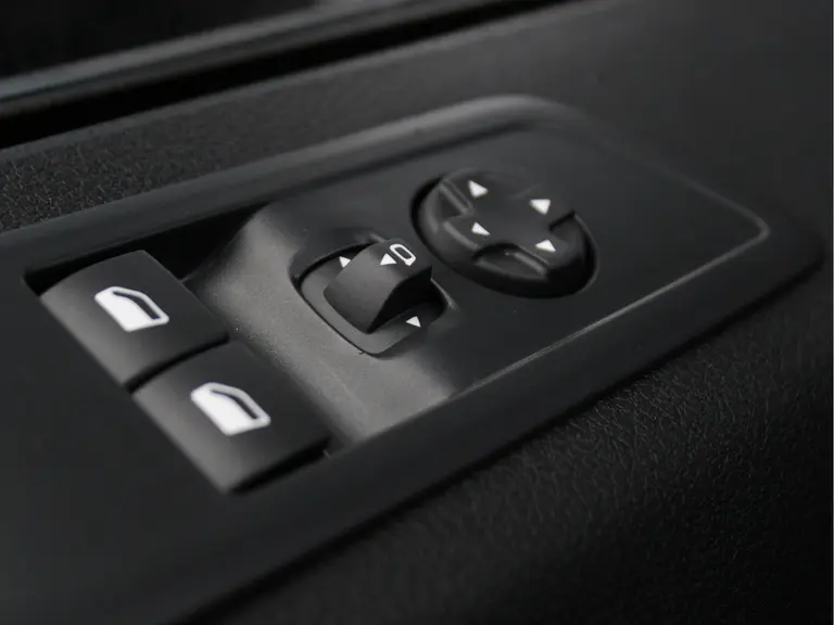 Toyota ProAce Long Worker 2.0 D-4D 180PK Prof 3-Zits Automaat Trekhaak, Zijschuifdeuren L&R, Navigatie, Achteruitrijcamera, Parkeersensoren Voor en Achter afbeelding 30