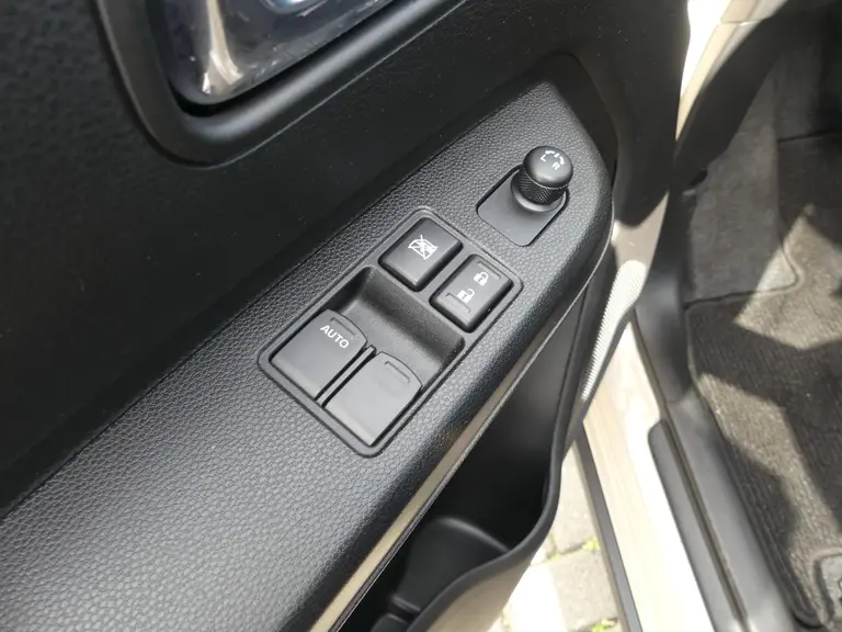 Suzuki Ignis 1.2 Smart Hybrid Select, Achteruitrijcamera, Airco Dakrail, Lichtmetalen velgen afbeelding 13
