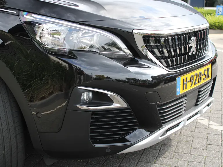 Peugeot 3008 Blue Lease Premium 1.2 PureTech 130PK EAT8 Automaat Navigatie, El. bedienbare bestuurders stoel met geheugen, Adaptive Cruise Control, El bedienbare achterklep,  Trekhaak afneembaar afbeelding 6