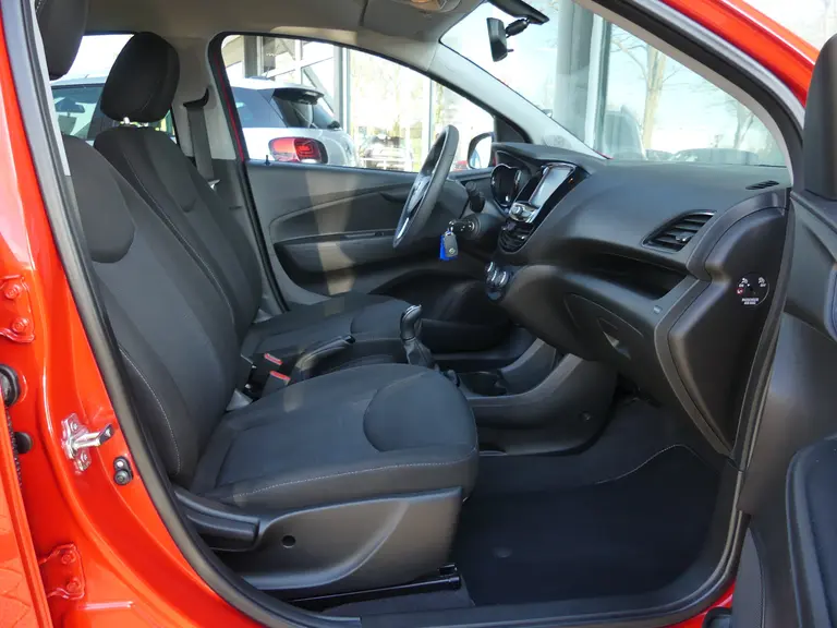 Opel KARL 1.0 Rocks Online Edition, Navigatie, Apple Carplay Android Auto, Parkeersensoren, Origineel Nederlandse auto. afbeelding 21