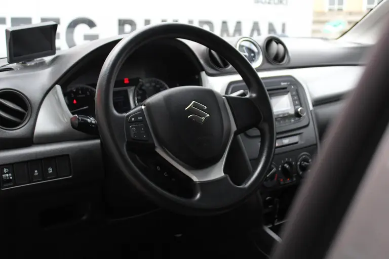 Suzuki Vitara 1.6 120PK Comfort Airco, Bluetooth, Keyless Go, Elektrische Ramen afbeelding 5