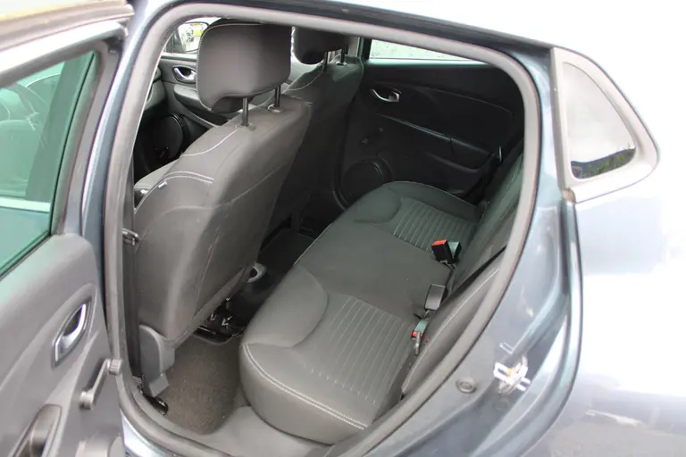 Renault Clio 0.9 TCe Limited , Cruise Control en Navigatie en maar 54000 km!! afbeelding 9