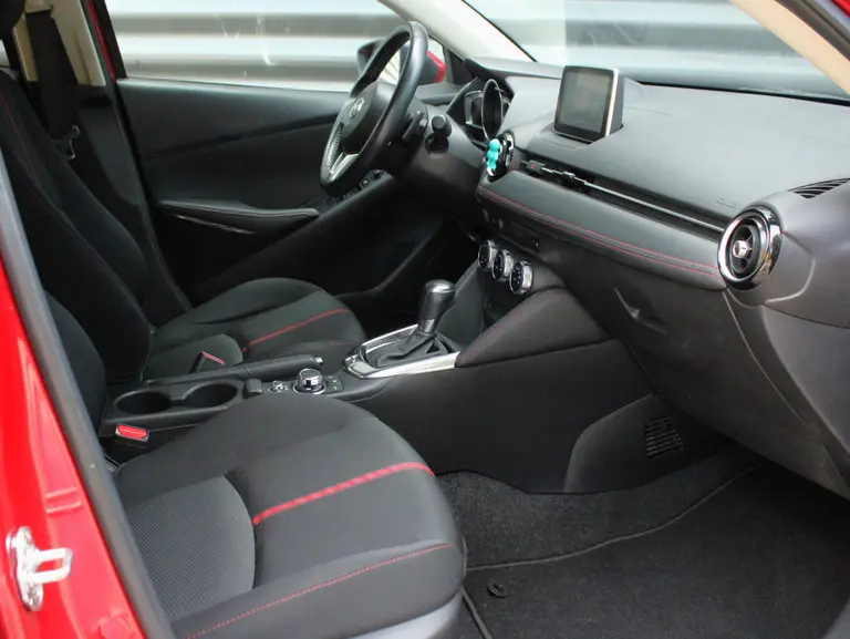 Mazda 2 1.5 Skyactiv-G GT-M afbeelding 39