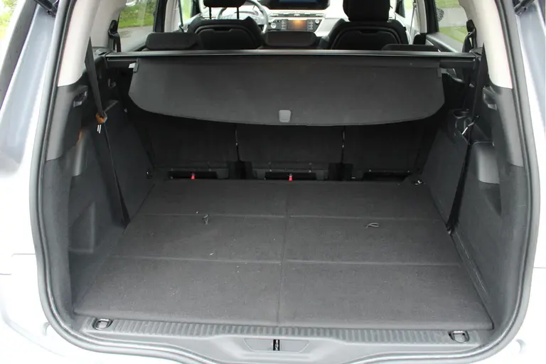 Citroën Grand C4 Spacetourer 1.2 PureTech Shine Automaat 7 zits Cruise/Climate control, Navigatie, Apple Carplay/Android auto,  Audio/DAB, Keyless entry/Start afbeelding 28
