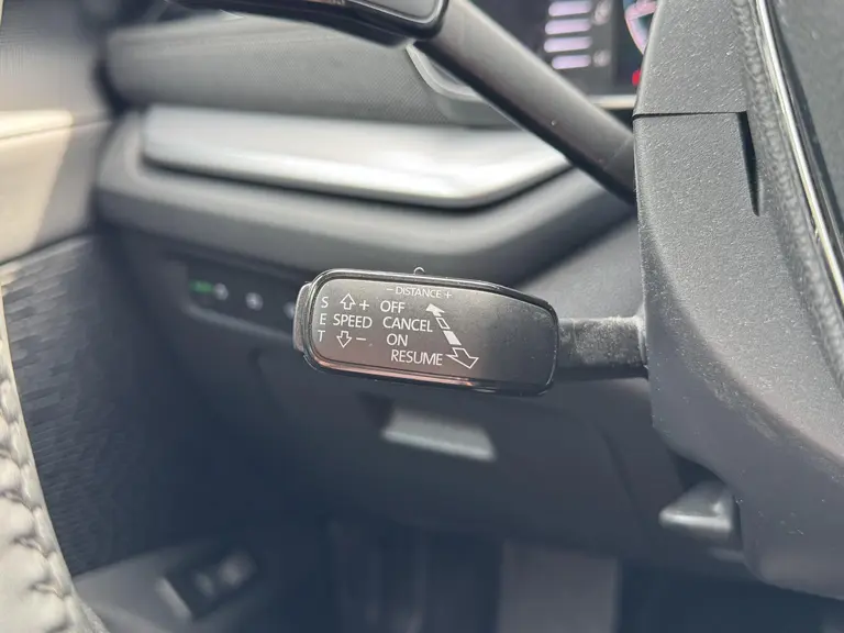 Skoda Octavia Combi Sport Business 1.5 e-TSI 150PK DSG7 Automaat Navigatie, Keyless, Achteruitrijcamera, Elektrische Kofferbak, Apple Carplay, Android Auto afbeelding 21