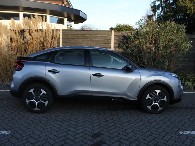 Citroën C4 1.2 Puretech 100PK Feel Navigatie, Parkeersensoren Achter, Cruise Control, Climate Control, Led Koplampen afbeelding 6