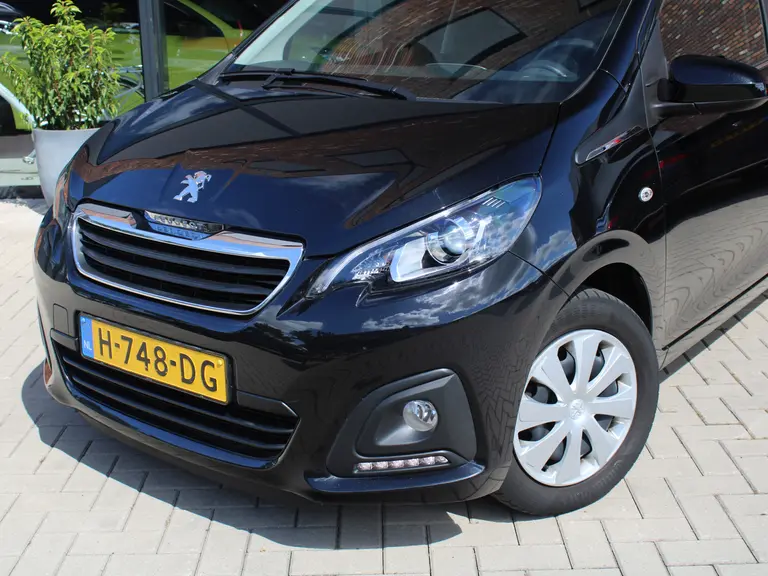 Peugeot 108 1.0 e-VTi 73PK Active 5DRS Airco, Getinte ramen, Centrale deurvergrendeling afbeelding 2