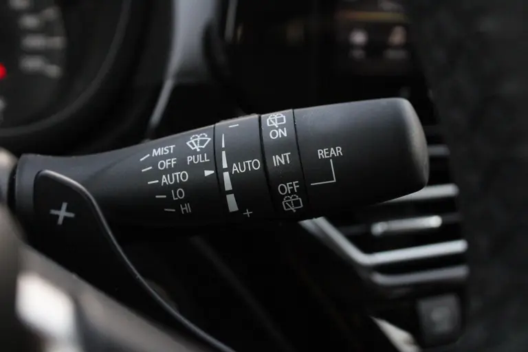 Suzuki S-Cross 1.5 Hybrid Style All season banden, Trekhaak, Parkeersensoren voor en achter, Navigatie, Stoelverwarming, Adaptieve Cruise Control afbeelding 32