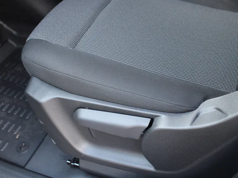 Peugeot Partner 1.5 BlueHDi 100PK S&S L1 Navigatie, Achteruitrijcamera, Trekhaak, Dab, Bluetooth, Parkeersensoren voor & achter afbeelding 34